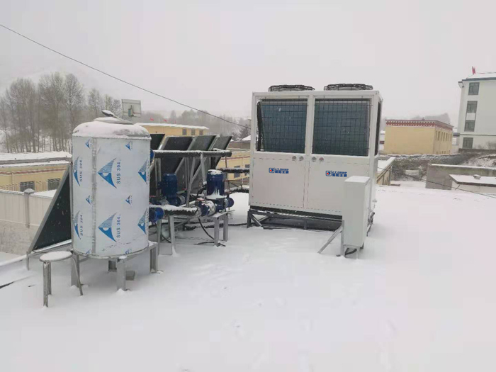 中鐵局 聚陽 光伏板+空氣能采暖