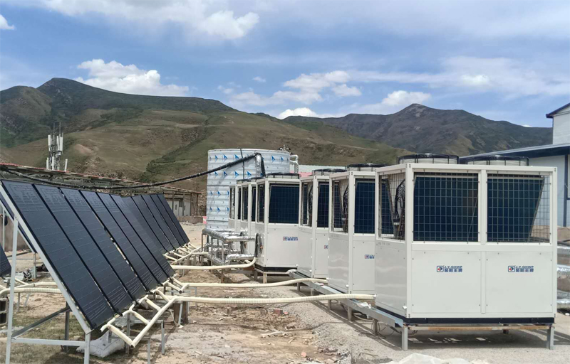 聚陽光伏熱泵采暖中鐵項目